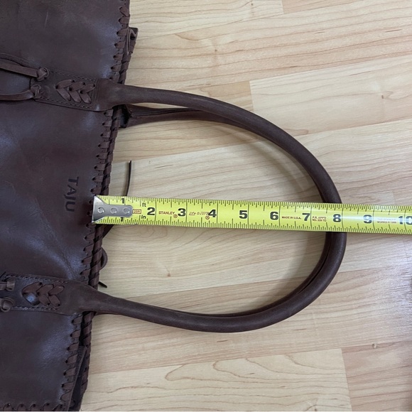 TAJU Large Leather Handmade Tote Vintage Brown with Hair on hide and fringe. - Picture 7 of 14